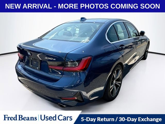 Used 2021 BMW 330e xDrive w/ Convenience Package AWD/4WD image 2
