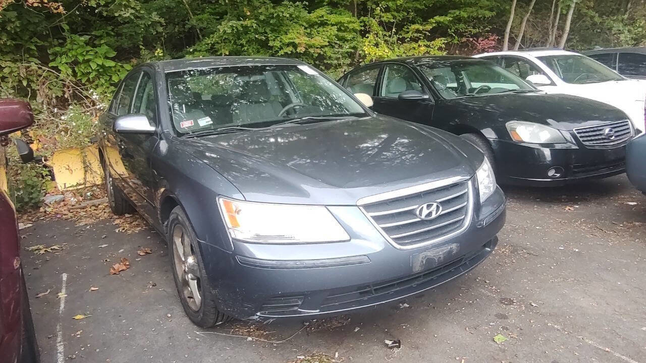 Used 2010 Hyundai Sonata GLS image 1