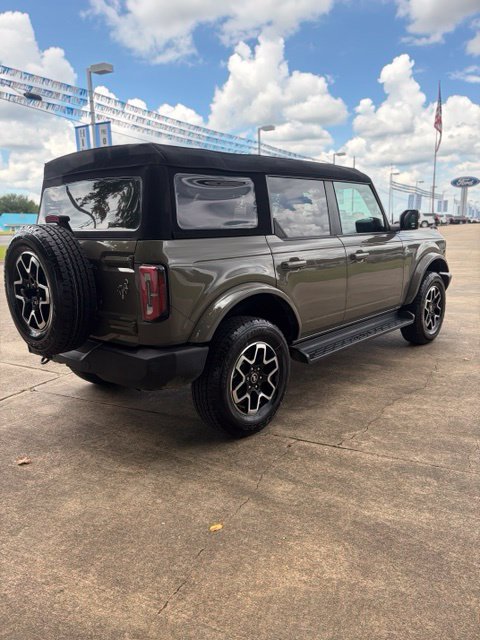 Used 2025 Ford Bronco Outer Banks AWD/4WD image 6