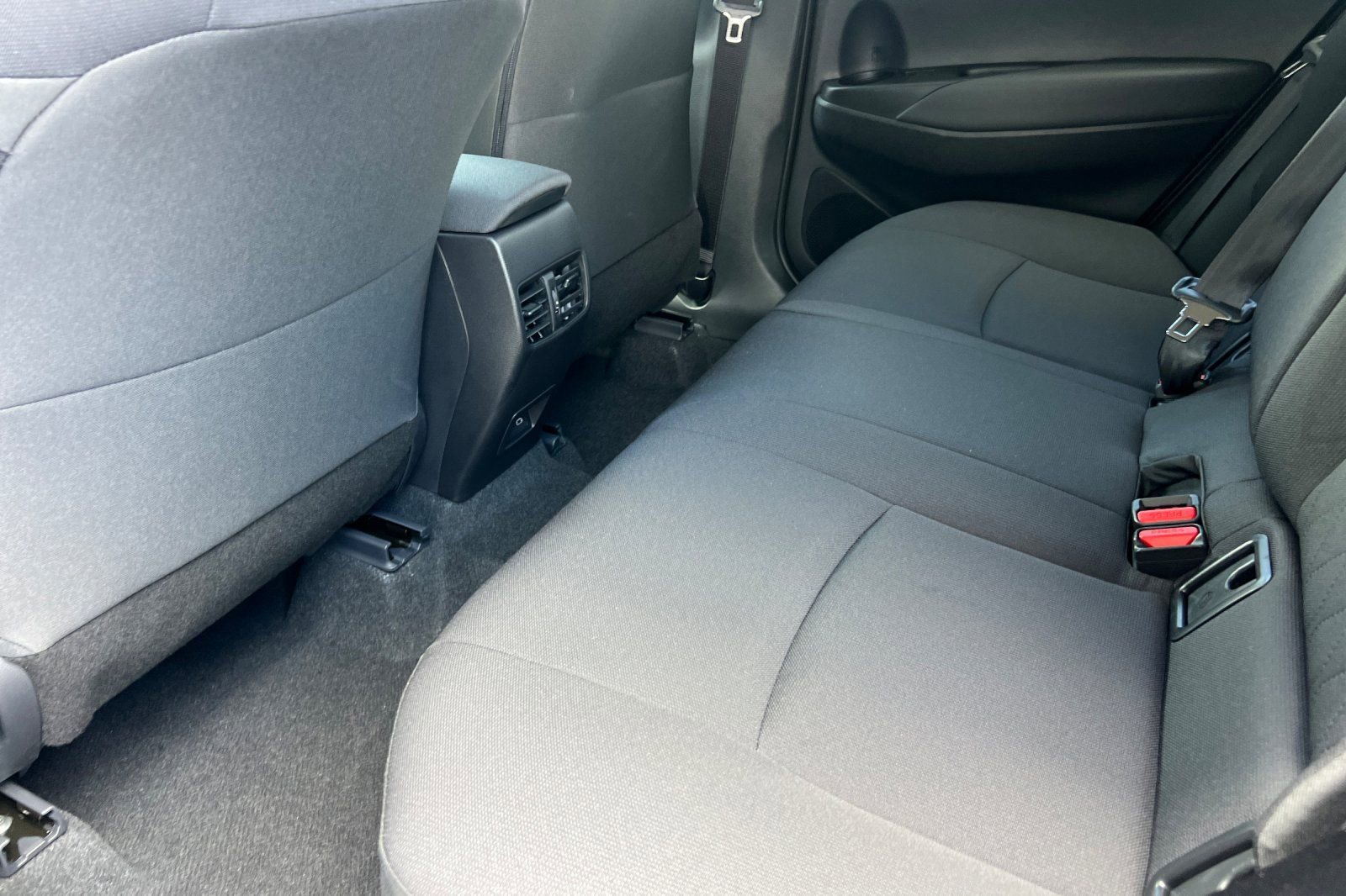 New 2026 Toyota Corolla Cross LE image 5