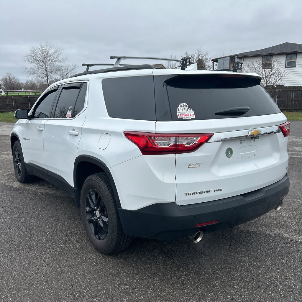 Used 2019 Chevrolet Traverse LT w/ LPO, Floor Liner Package image 2