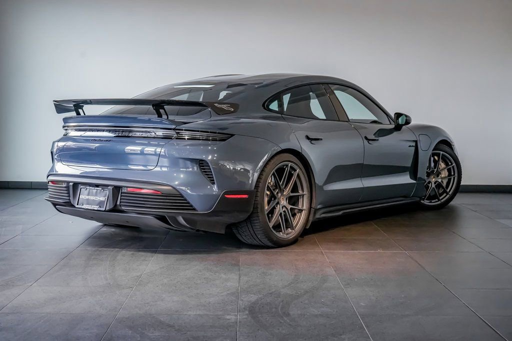 Certified 2025 Porsche Taycan Turbo GT image 7