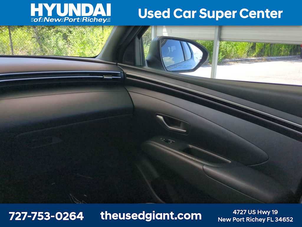 Certified 2022 Hyundai Santa Cruz SEL w/ Activity Package FWD image 15