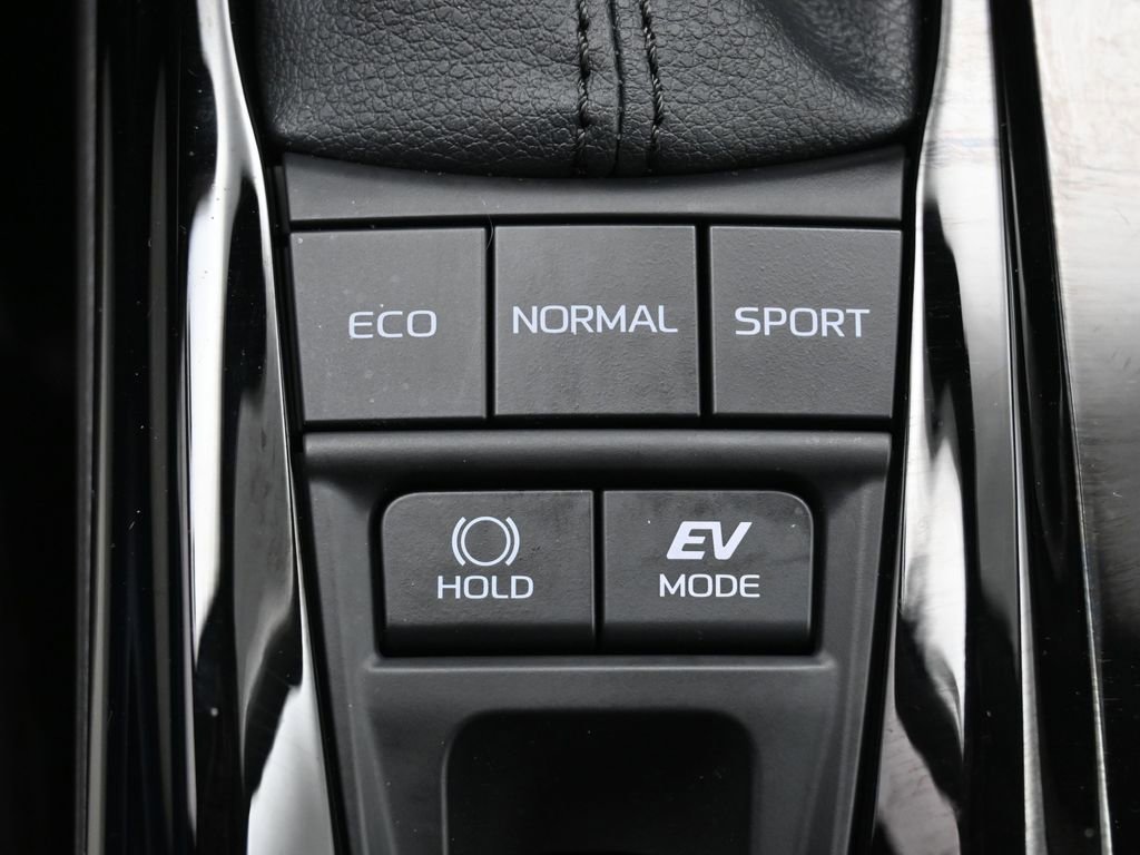 Certified 2025 Toyota Camry XLE w/ Premium Package AWD/4WD image 28