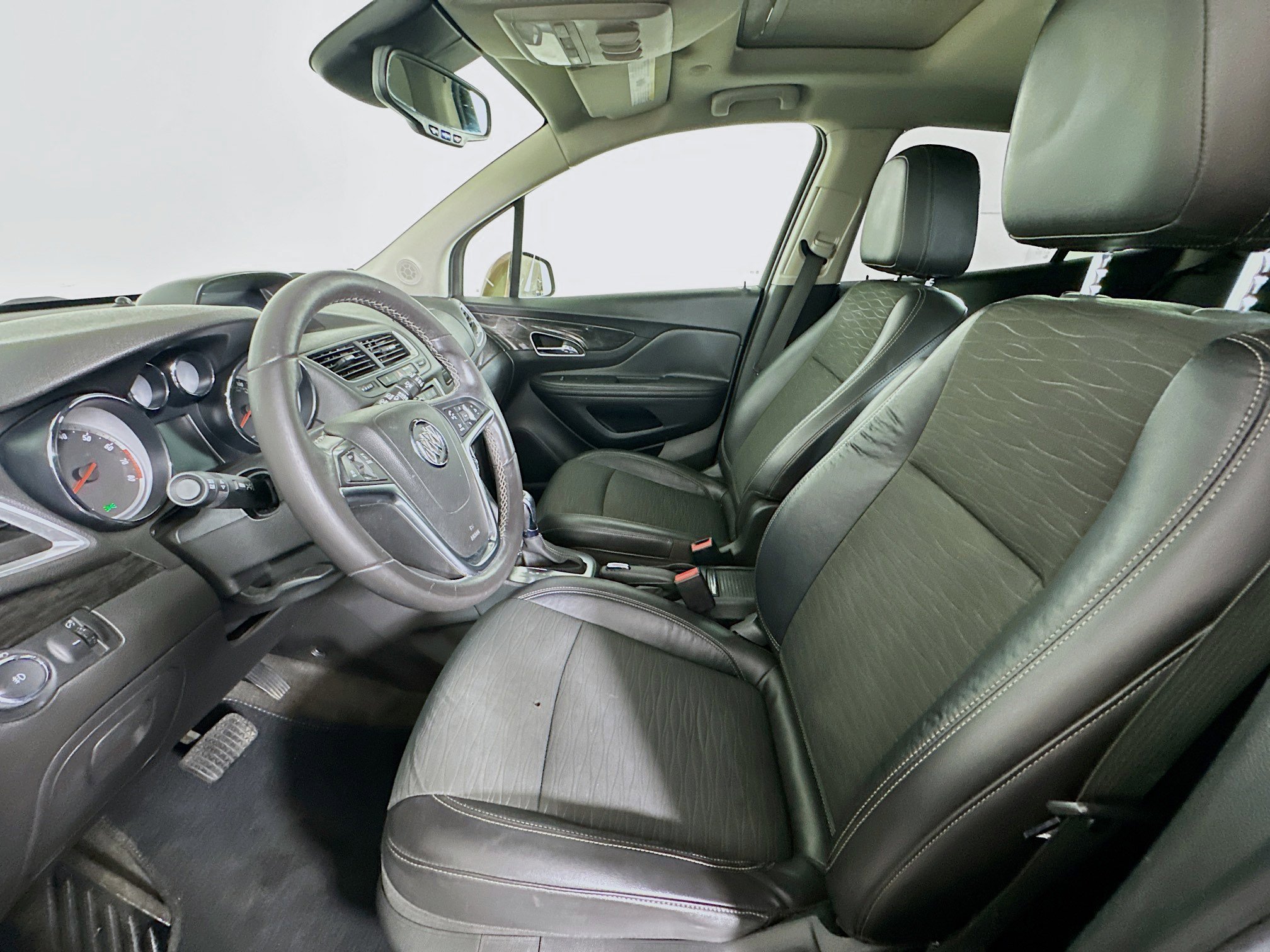 Used 2016 Buick Encore Sport Touring FWD image 13