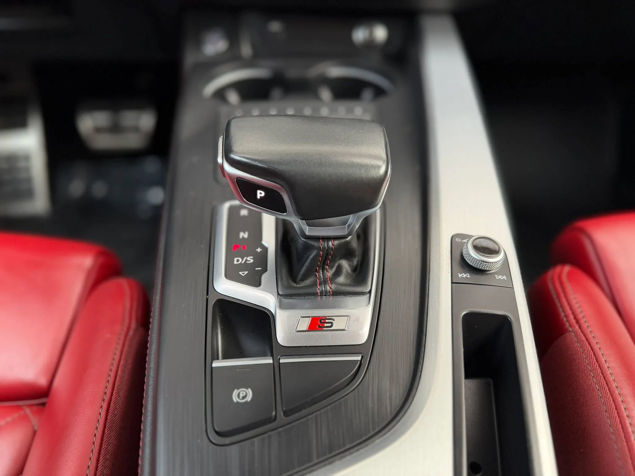 Used 2019 Audi S4 Premium Plus w/ Premium Plus Package image 21