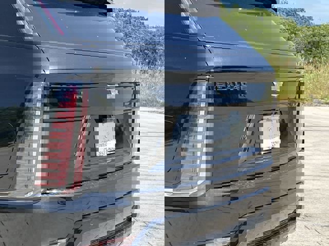 New 2025 Cadillac Escalade IQ Sport 2 image 6