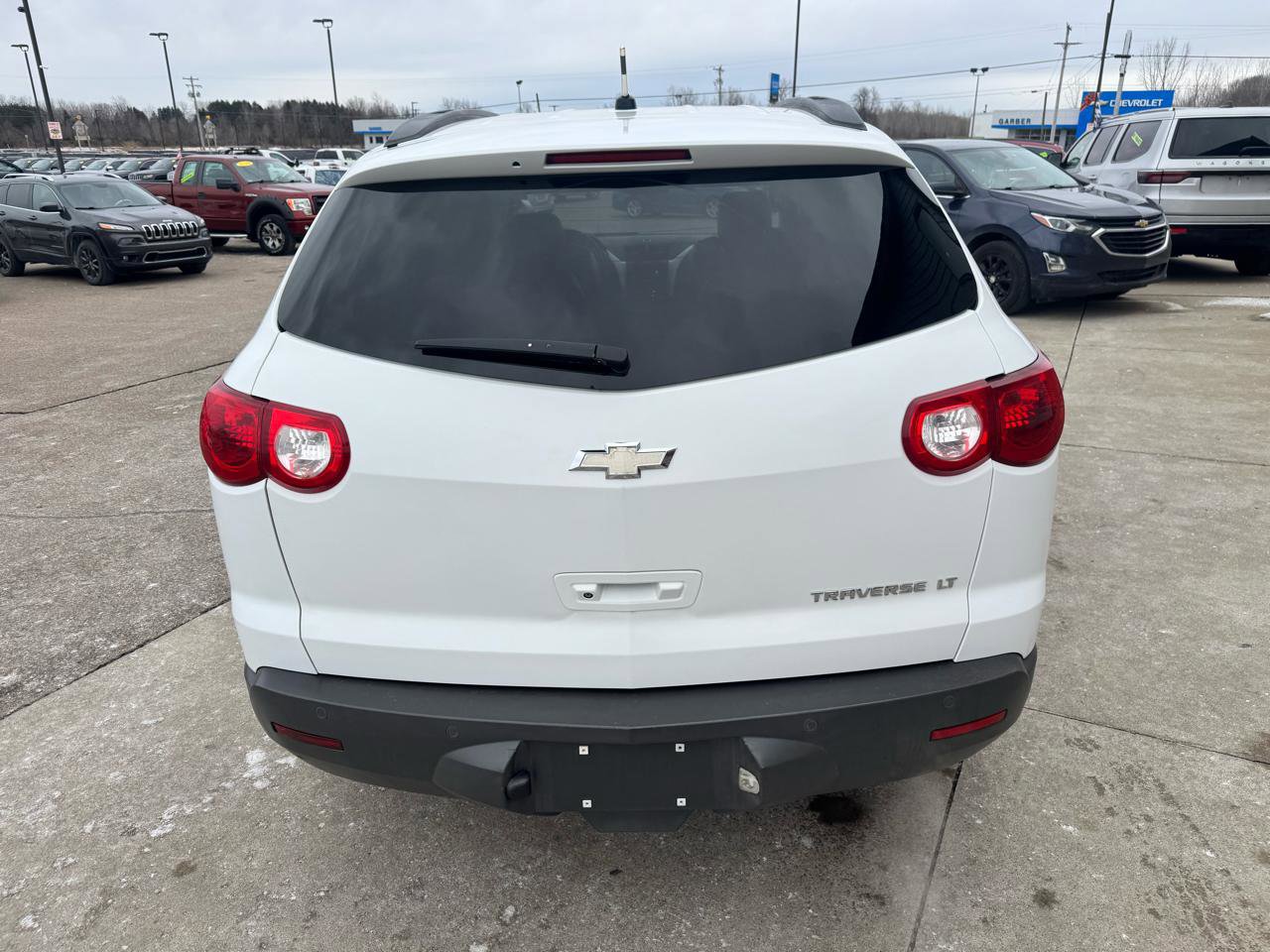 Used 2010 Chevrolet Traverse LT w/ Personal Connectivity Package FWD image 6