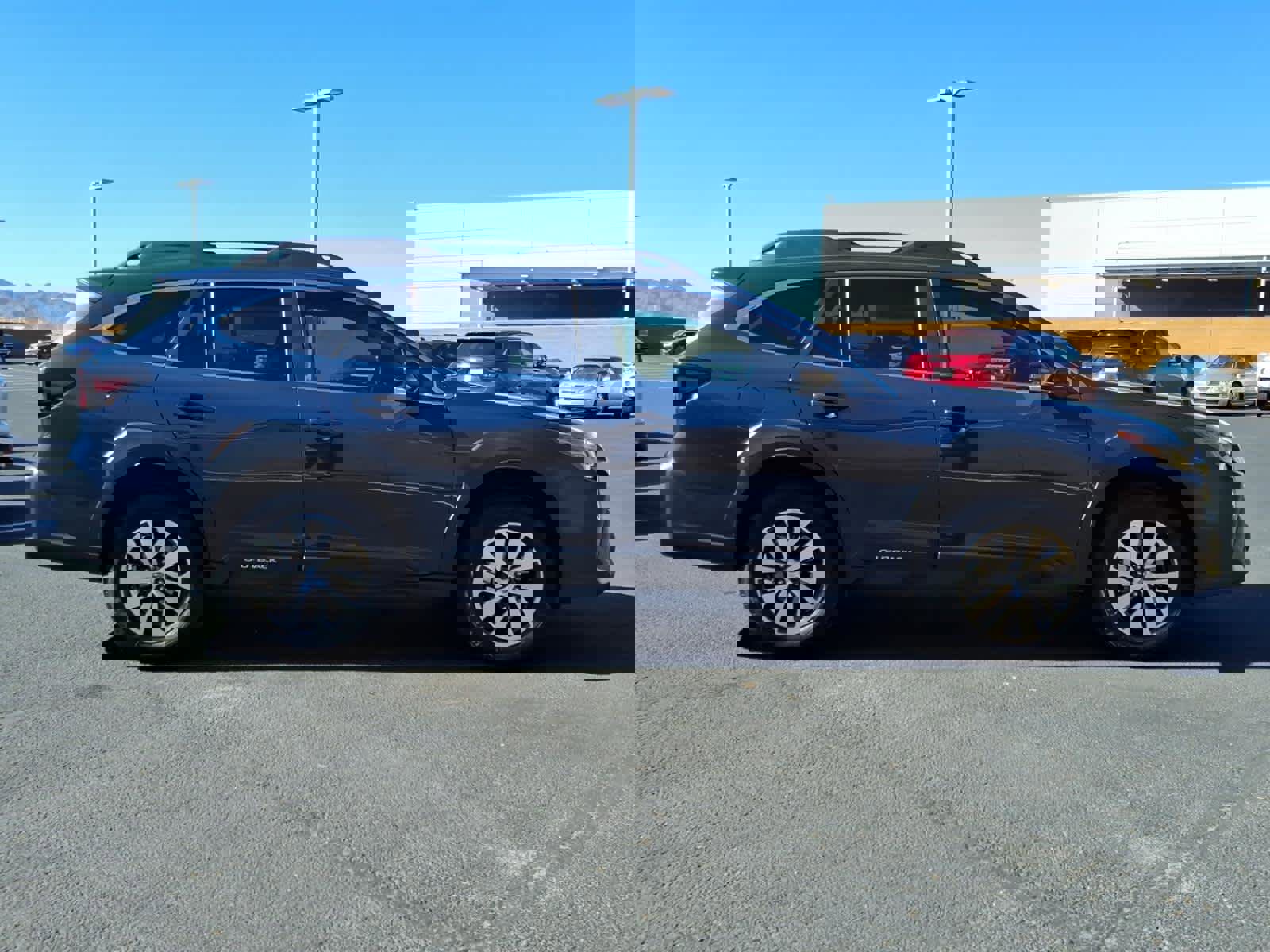 Certified 2025 Subaru Outback Premium w/ Popular Package #1A image 7