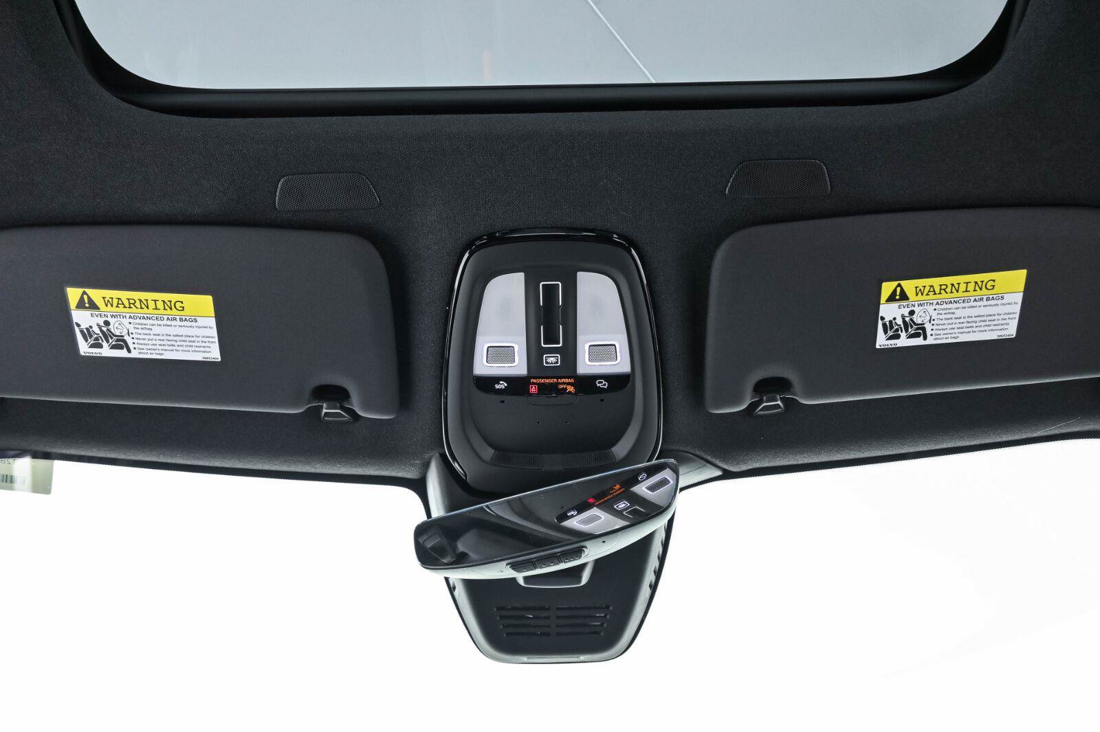 New 2026 Volvo XC40 B5 Ultra w/ Protection Package Premier AWD/4WD image 19