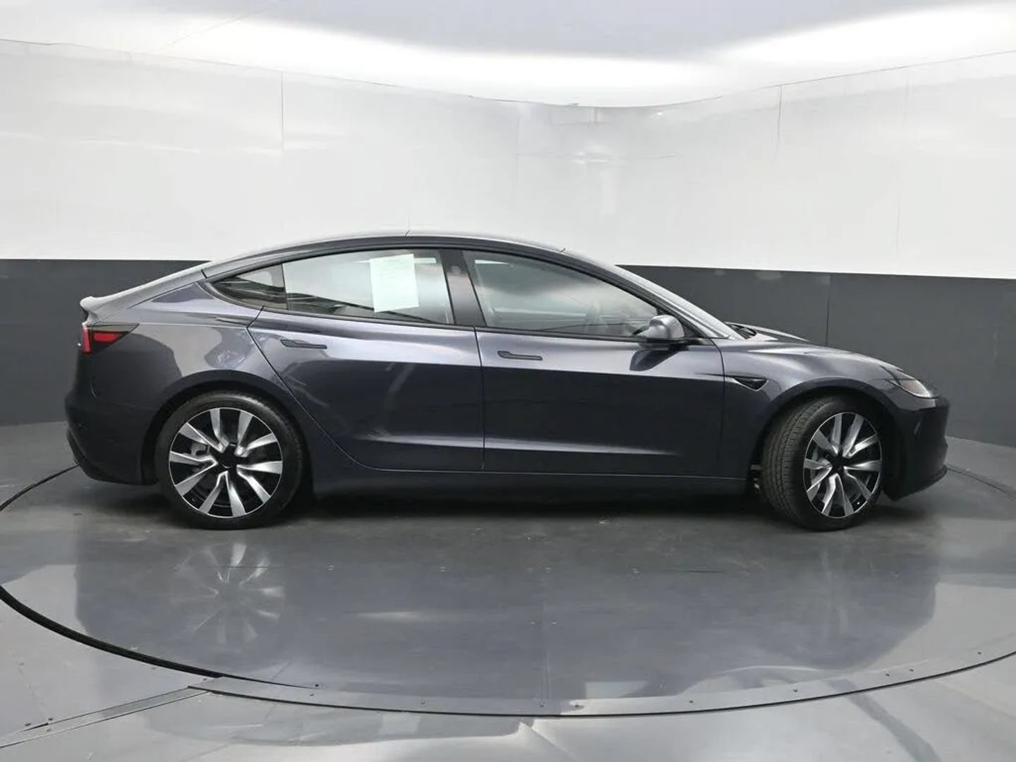 Used 2024 Tesla Model 3 Long Range RWD image 8
