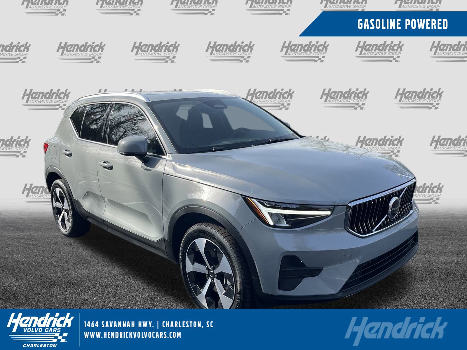 New 2025 Volvo XC40 B5 Core w/ Protection Package Premier