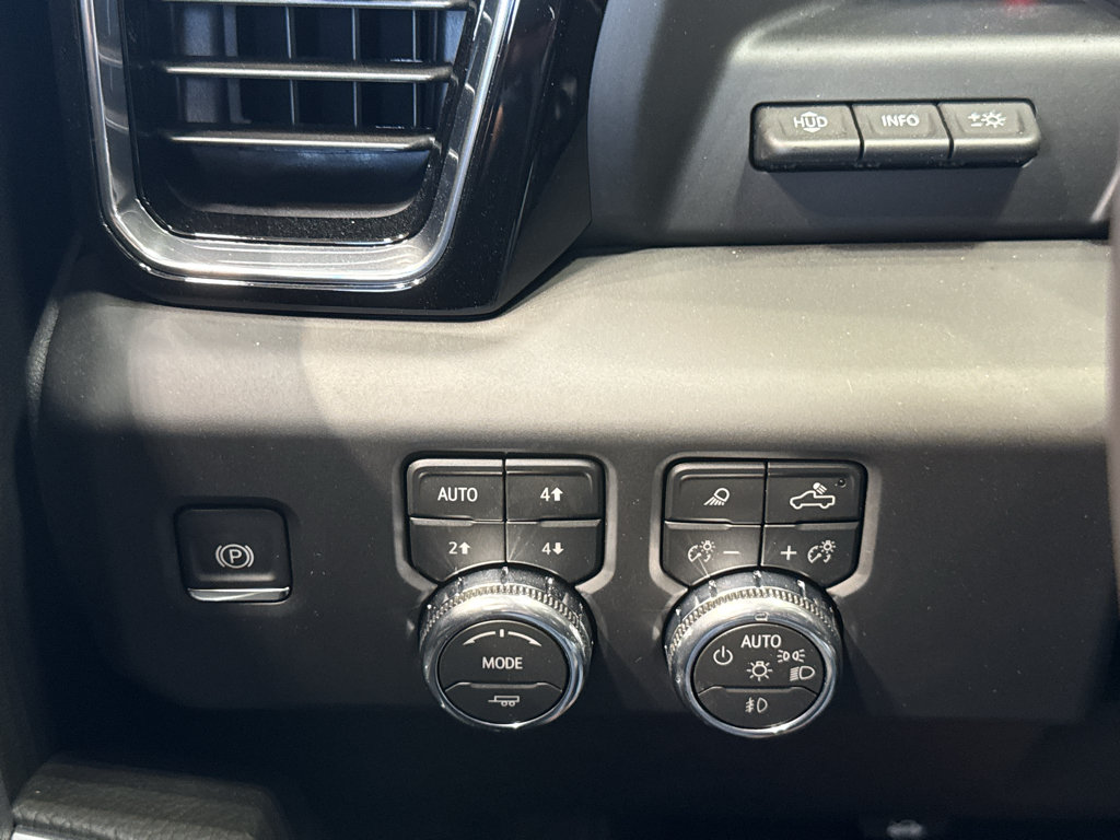 New 2026 GMC Sierra 1500 Denali w/ Technology Package AWD/4WD image 37