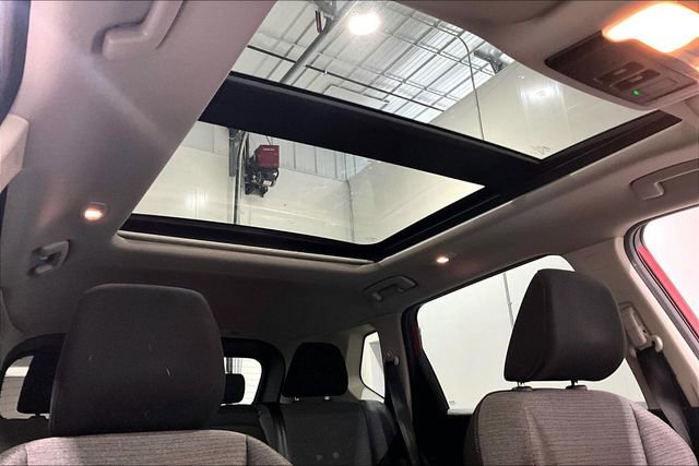 Used 2021 Nissan Rogue SV image 29