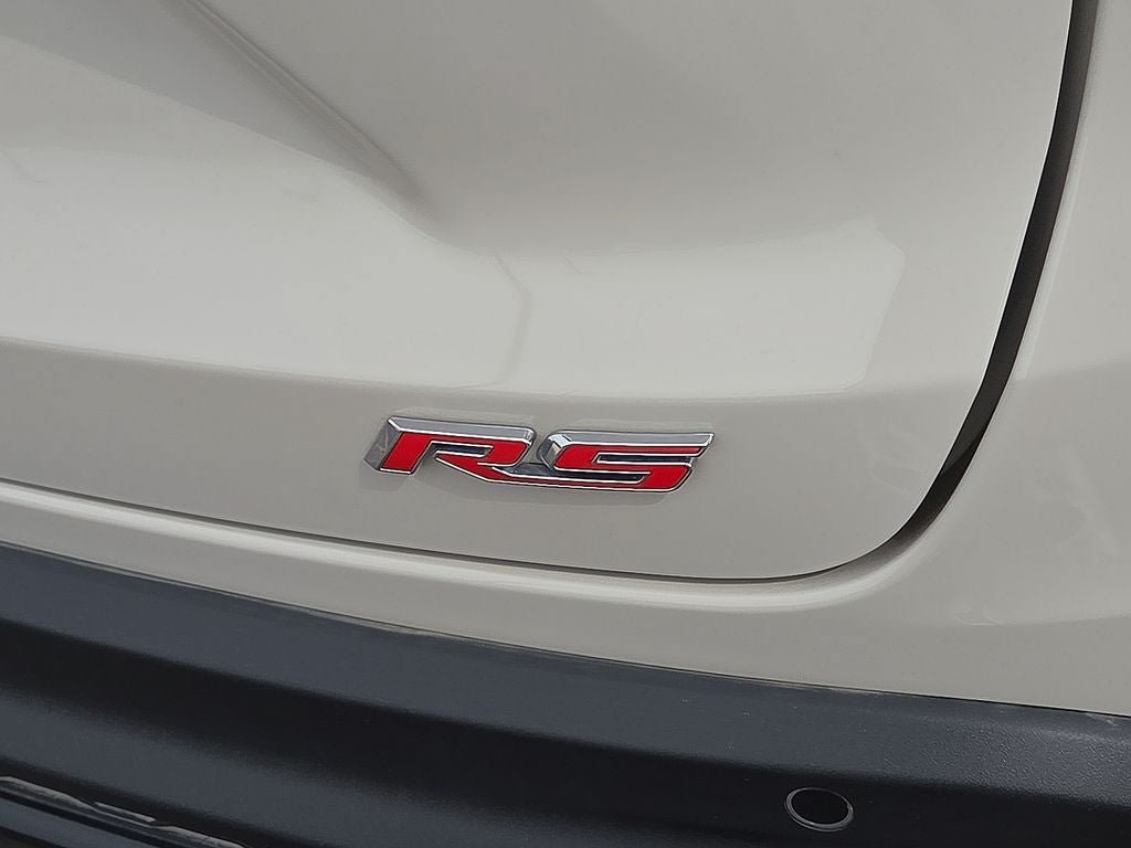Used 2026 Chevrolet Trax RS w/ Sunroof Package FWD image 15