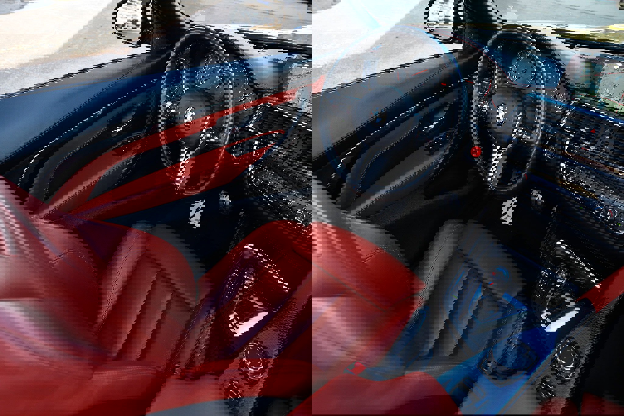 Used 2016 BMW M4 Convertible image 24