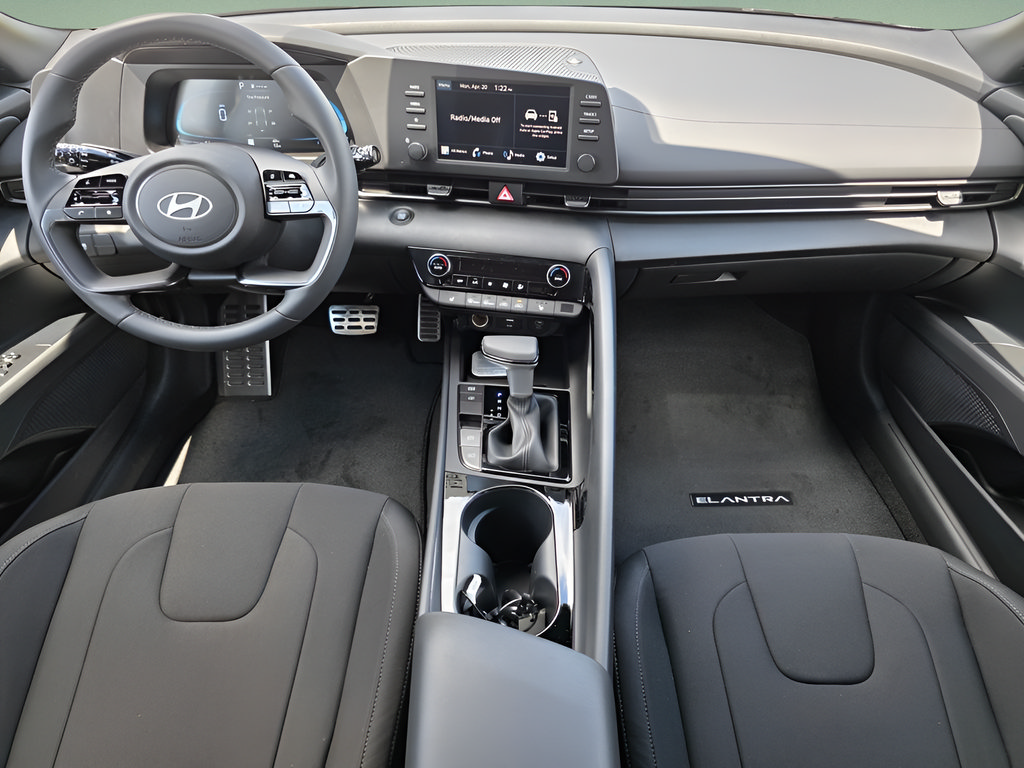 New 2026 Hyundai Elantra SEL Sport Premium FWD image 15