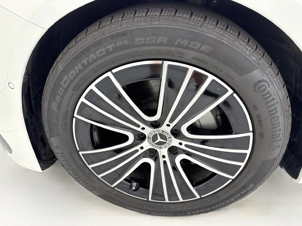 Certified 2024 Mercedes-Benz E 350 4MATIC Sedan image 29