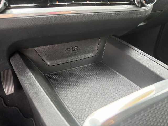 Certified 2026 Chevrolet Equinox LT FWD image 26