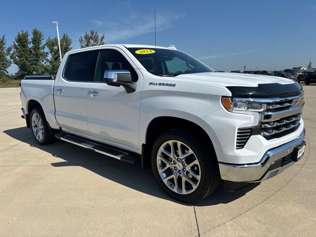 Used 2024 Chevrolet Silverado 1500 LTZ w/ LTZ Premium Package AWD/4WD image 41