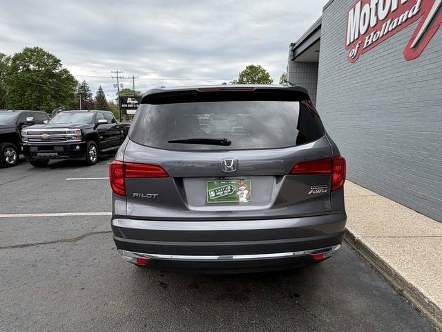 Used 2018 Honda Pilot Touring image 7