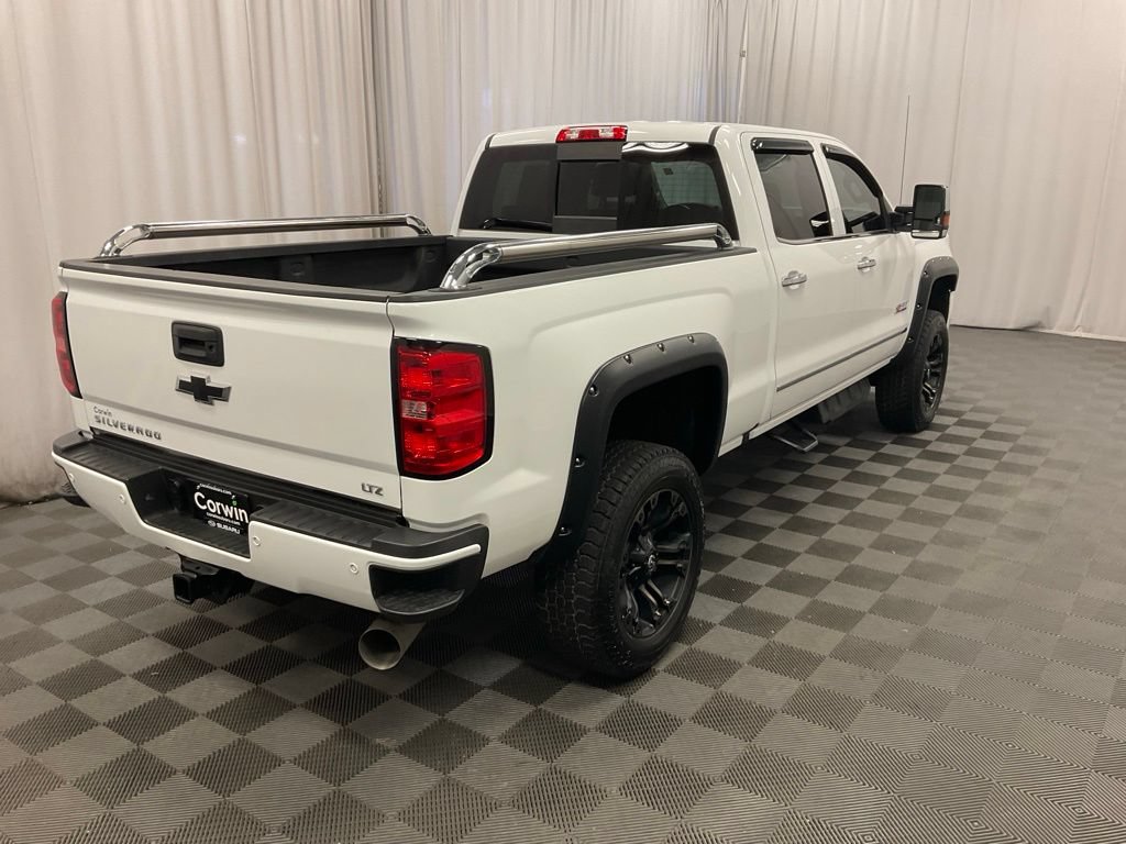 Used 2019 Chevrolet Silverado 2500 LTZ w/ Duramax Plus Package AWD/4WD image 7