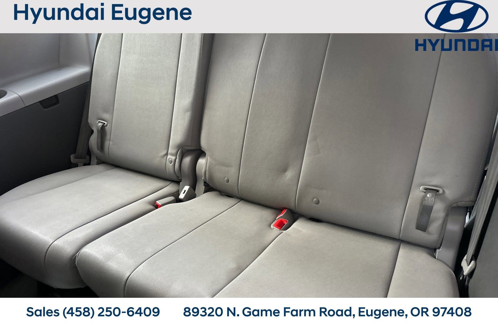 Used 2016 Toyota Sienna XLE image 19