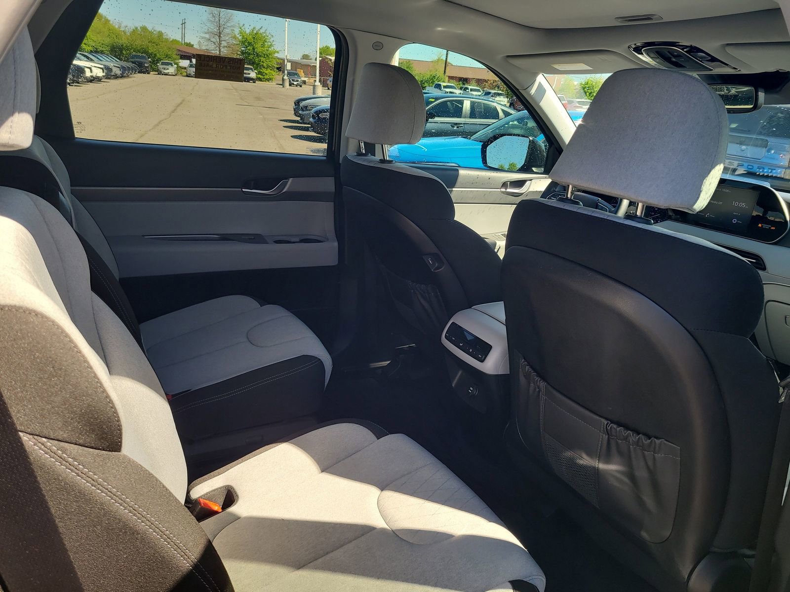 Used 2022 Hyundai Palisade SEL FWD image 28