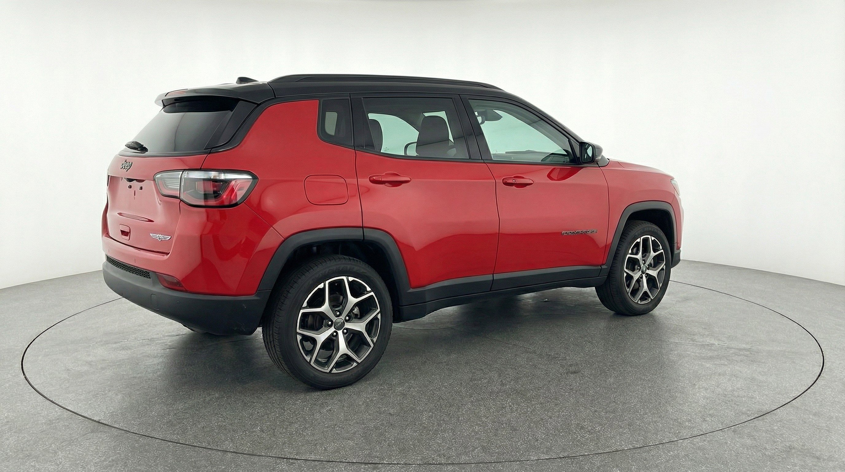 Used 2025 Jeep Compass Limited AWD/4WD image 9