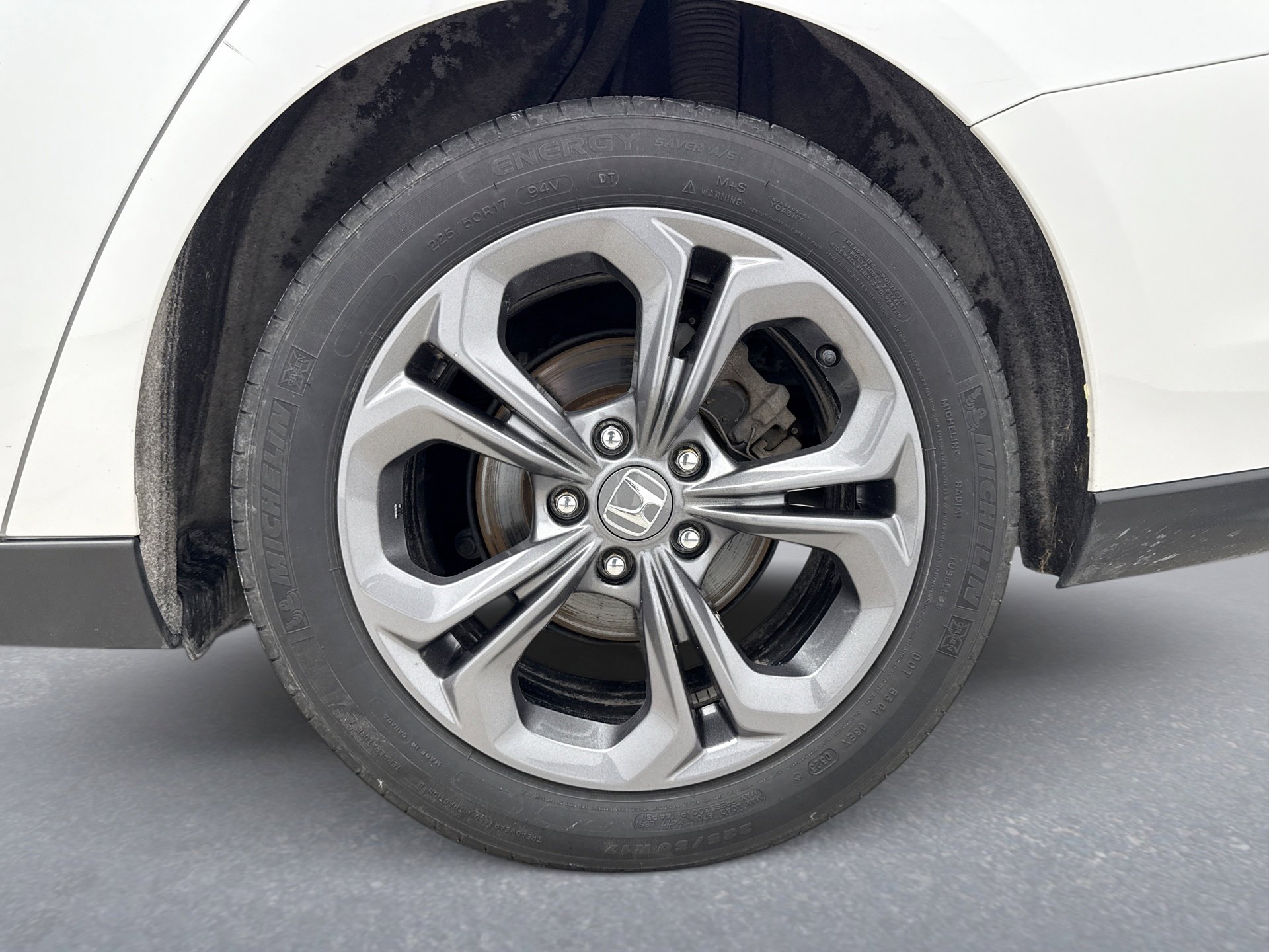 Used 2023 Honda Accord EX image 24