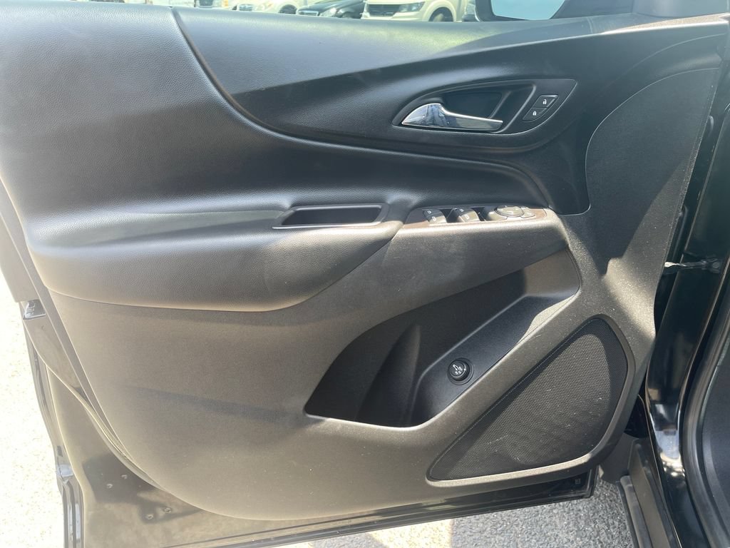 Used 2020 Chevrolet Equinox LT AWD/4WD image 15