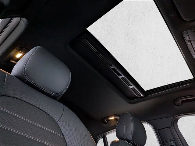 Used 2023 Mercedes-Benz GLC 300 4MATIC Coupe image 19