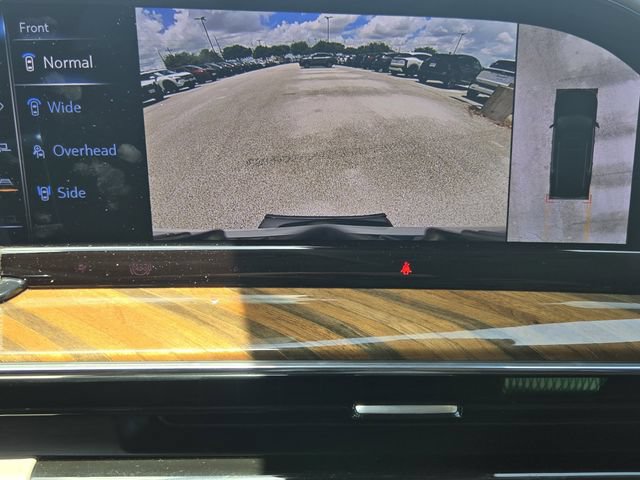 Used 2024 Cadillac Escalade ESV Sport Platinum AWD/4WD image 17