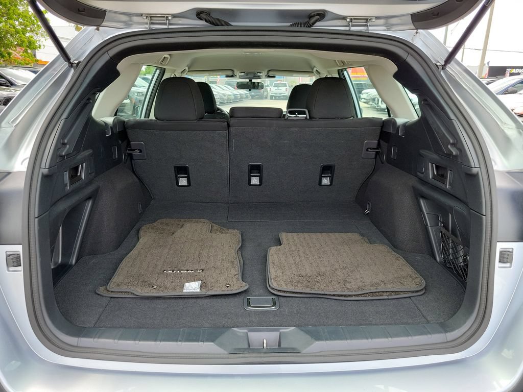 Used 2024 Subaru Outback AWD/4WD image 8