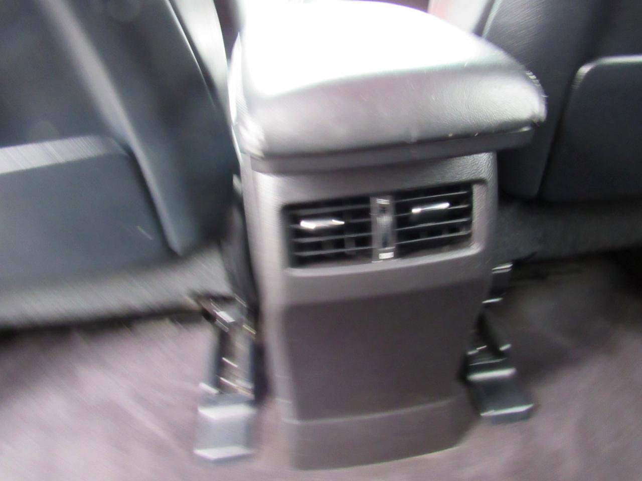 Used 2010 Lexus RX 350 AWD image 38