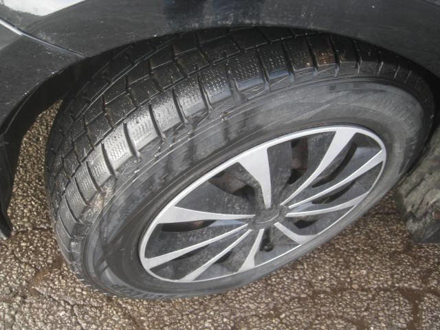 Used 2013 Toyota Prius V Five image 34