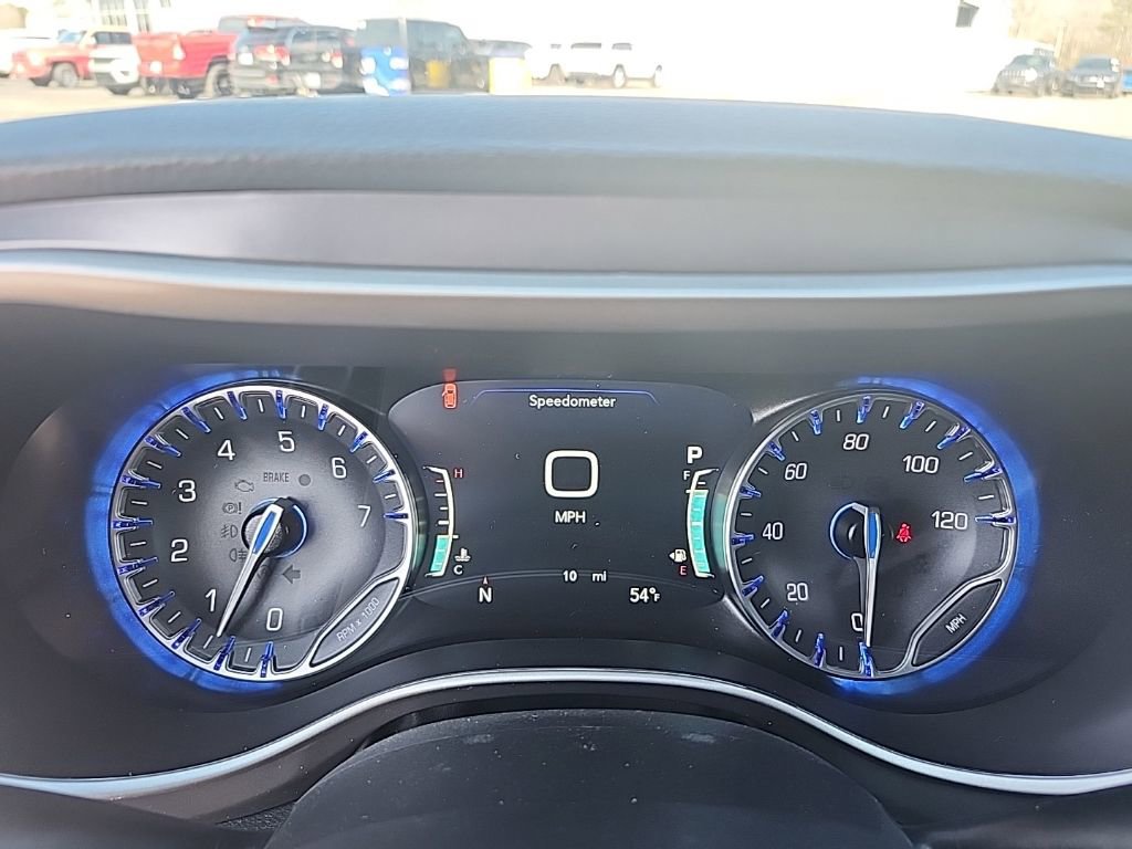 New 2026 Chrysler Pacifica Select image 11