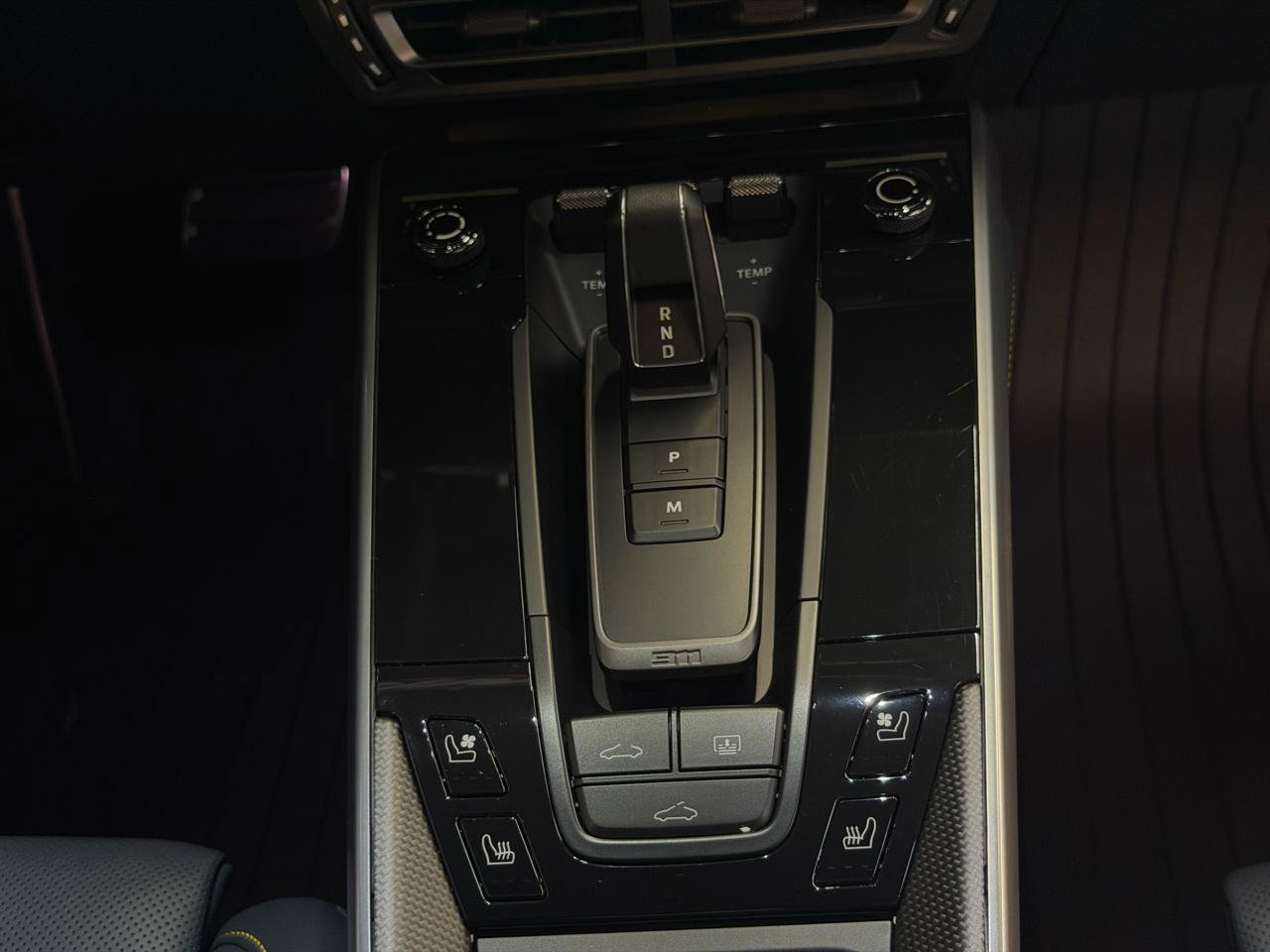 Used 2024 Porsche 911 Turbo S AWD/4WD image 22