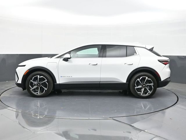 New 2026 Chevrolet Equinox EV LT image 9