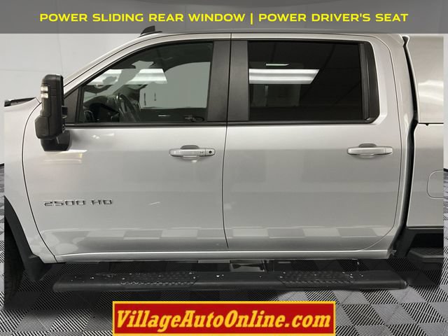 Used 2021 Chevrolet Silverado 2500 LT w/ Convenience Package AWD/4WD image 8