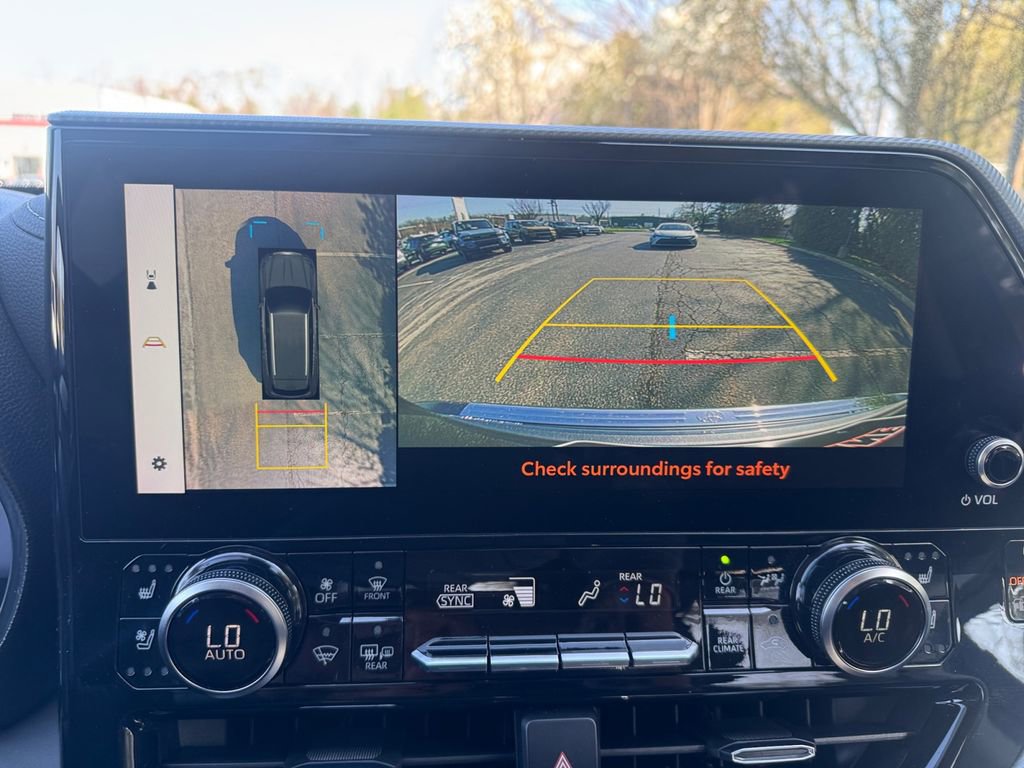 Used 2023 Toyota Highlander Platinum image 24