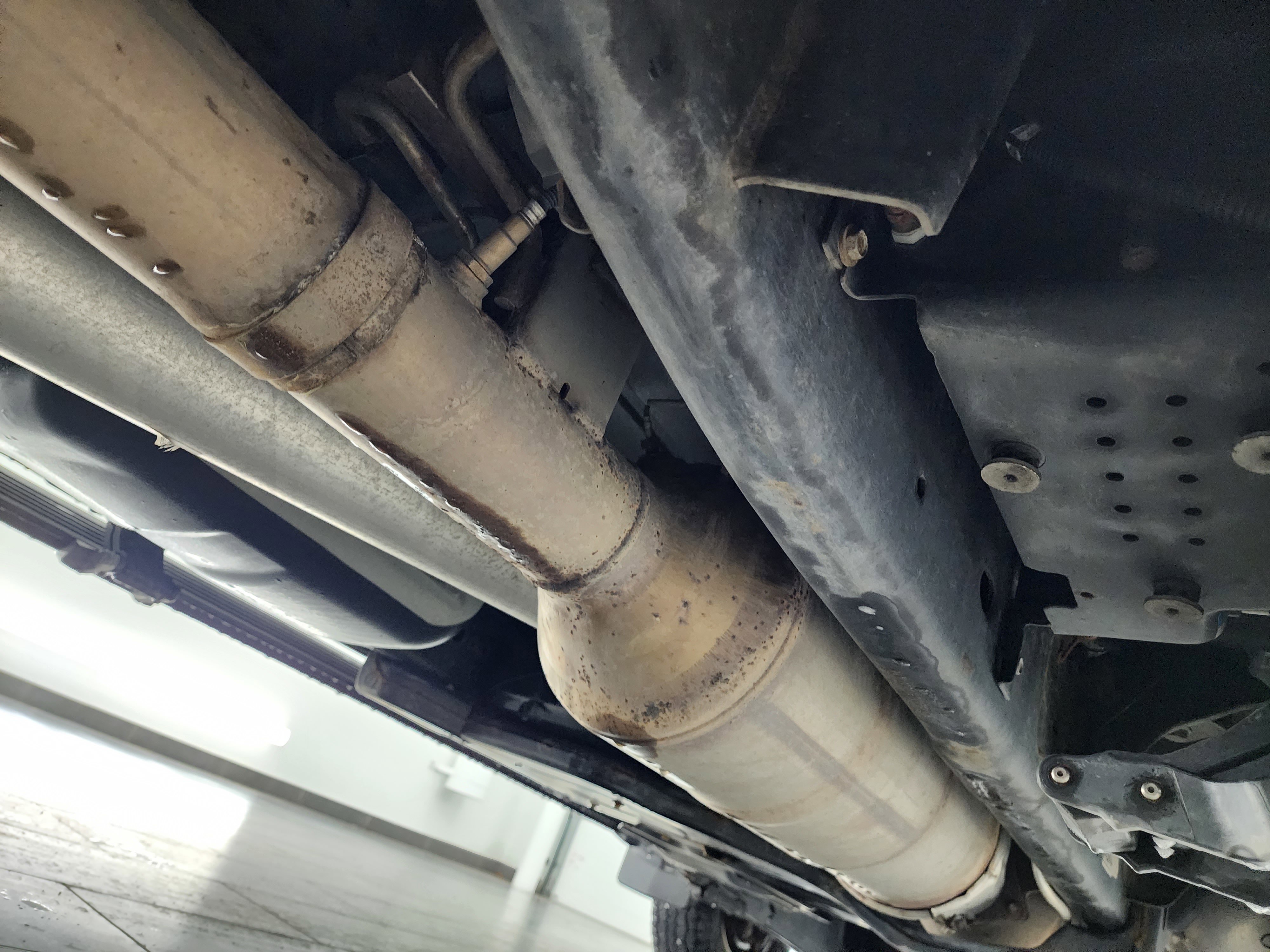 Used 2021 RAM 3500 Laramie image 32