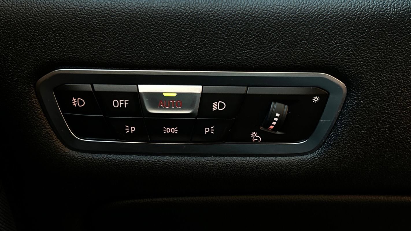 Used 2019 BMW X5 xDrive40i w/ Convenience Package image 22