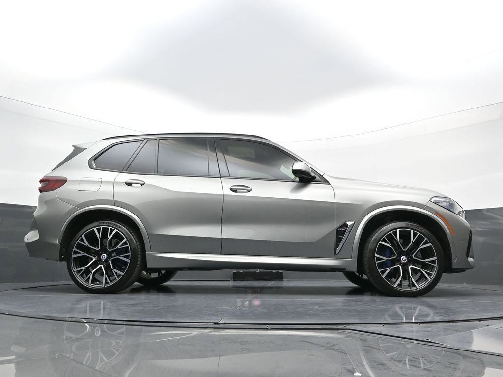 Used 2022 BMW X5 M w/ Executive Package image 30