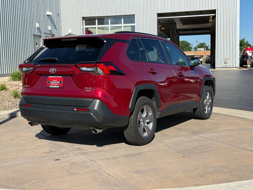 Certified 2025 Toyota RAV4 XLE AWD/4WD image 5