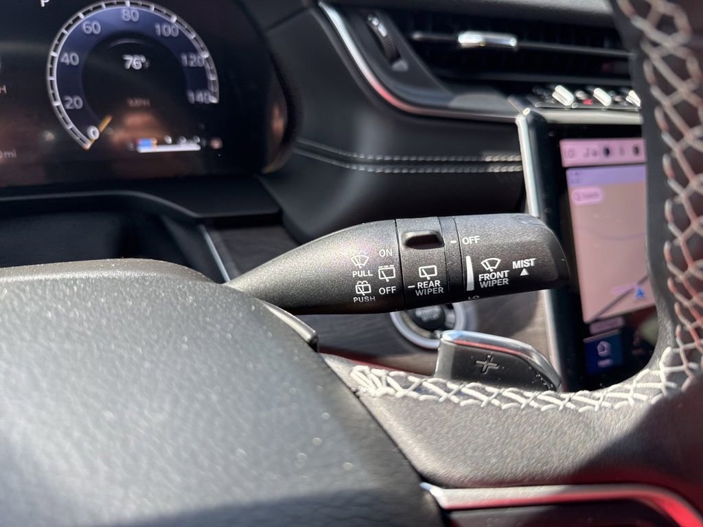 New 2025 Jeep Grand Cherokee L Limited w/ Black Appearance Package image 29