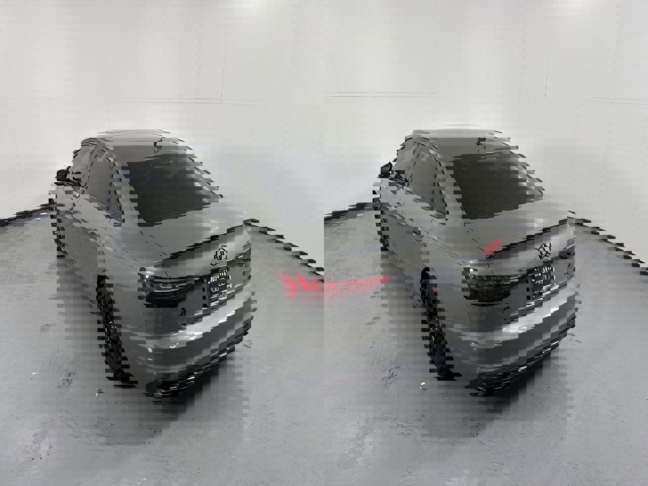 Used 2023 Audi A4 2.0T Premium Plus w/ Premium Plus Package image 6