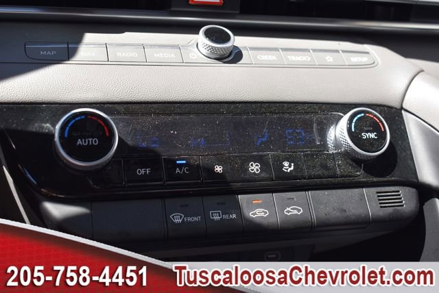 Used 2024 Hyundai Elantra SEL FWD image 34