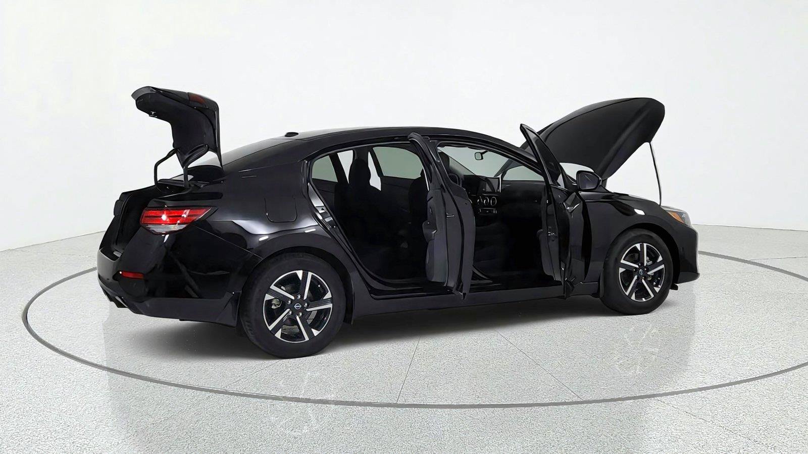 Used 2025 Nissan Sentra SV FWD image 14