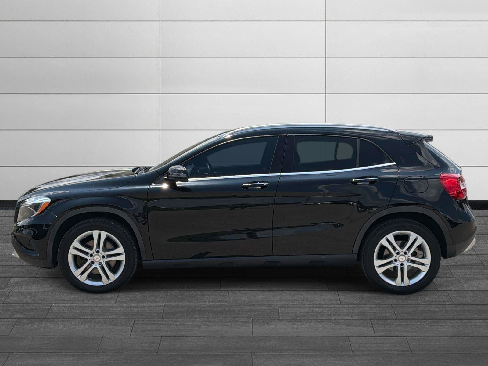 Certified 2016 Mercedes-Benz GLA 250 4MATIC image 6